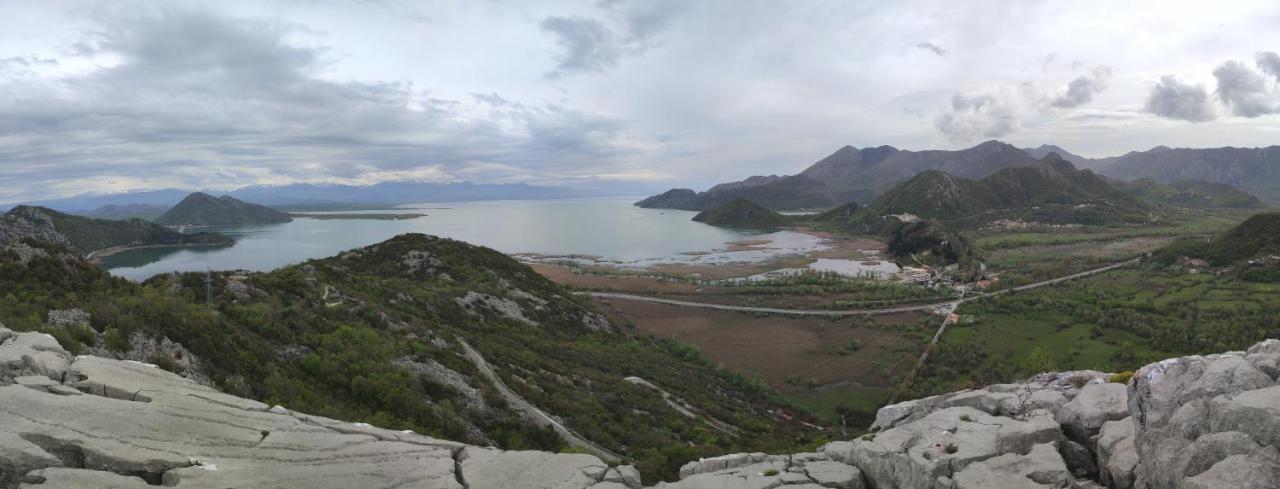 Appartamento Liprosh Virpazar Esterno foto